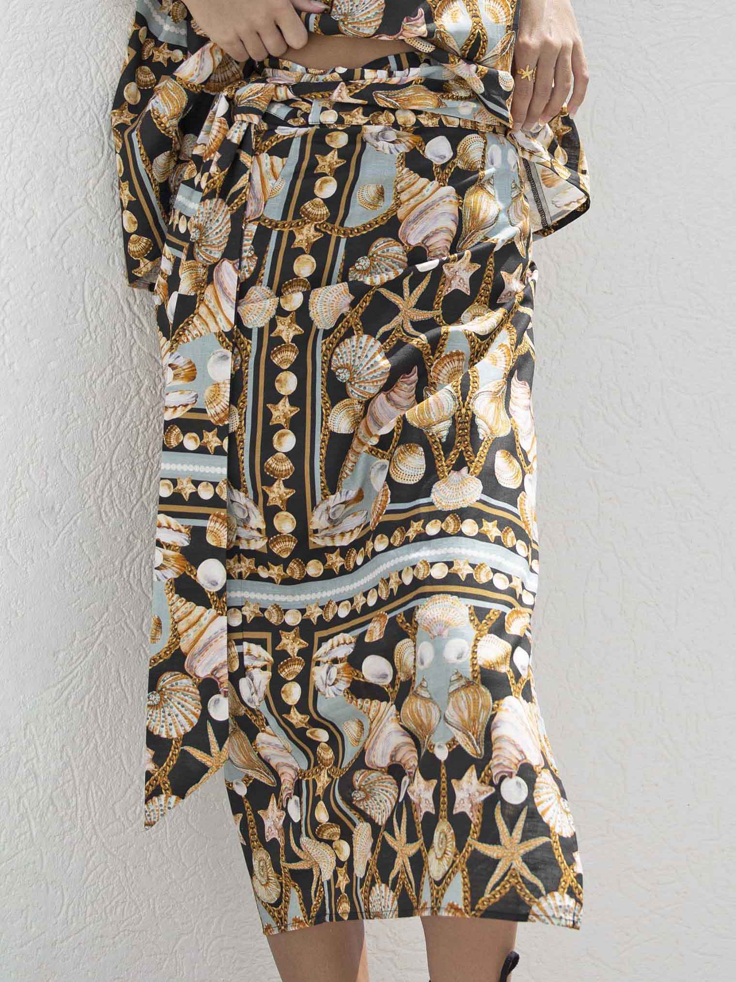 Exquisite Dark Treasure Print Midi Wrap Skirt