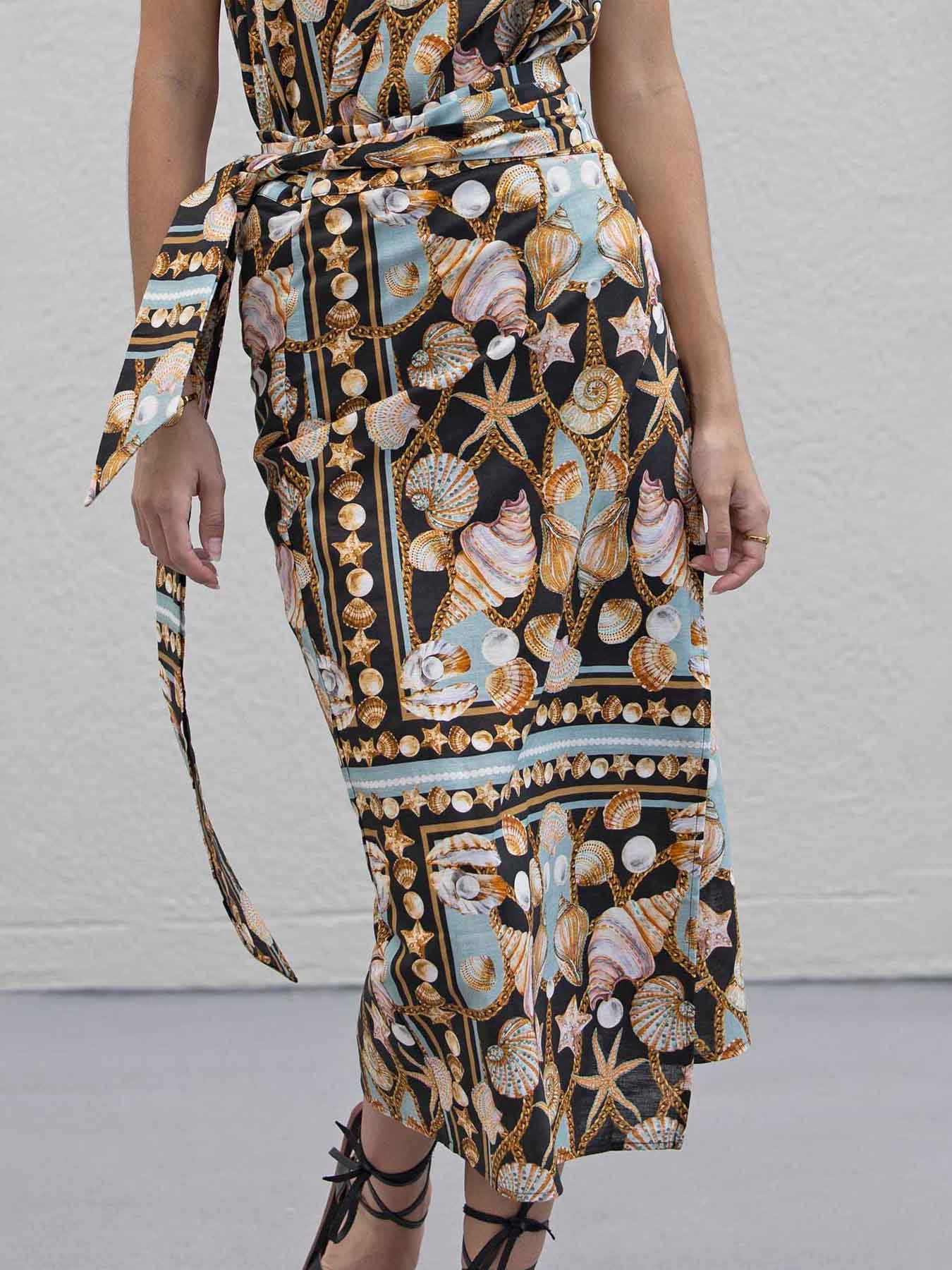 Exquisite Dark Treasure Print Midi Wrap Skirt