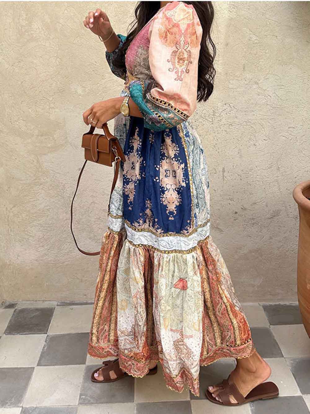 فستان ماكسي للعطلات بأكمام منتفخة وطبعة ريترو ونمط عرقي