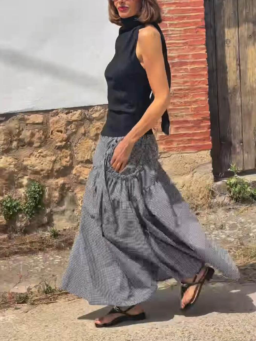 تنورة كلاسيكية مطبوعة بجيوب