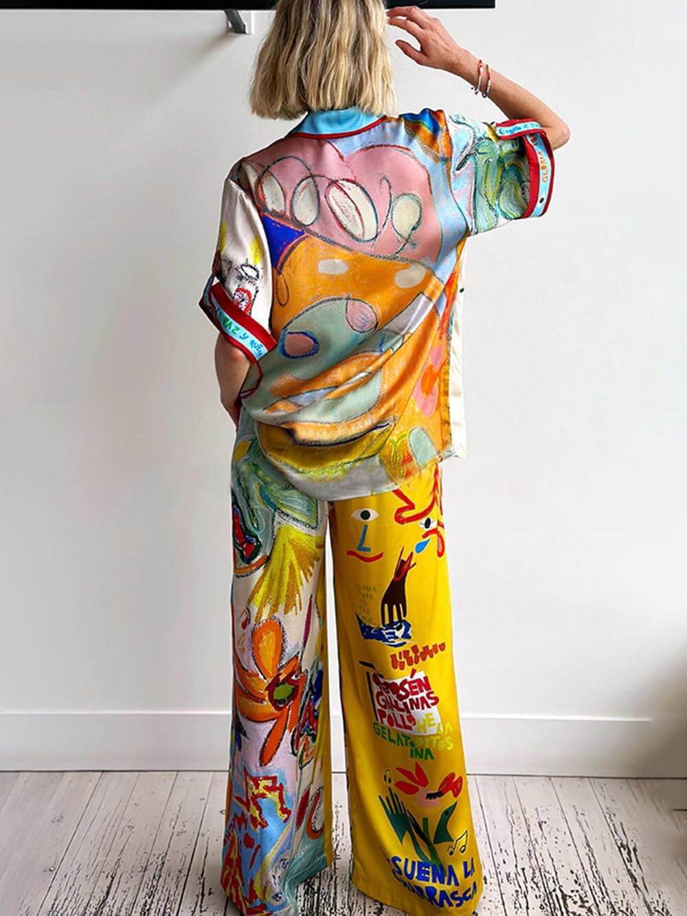 Unique Print Short-Sleeved Loose Shirt and Pants Set